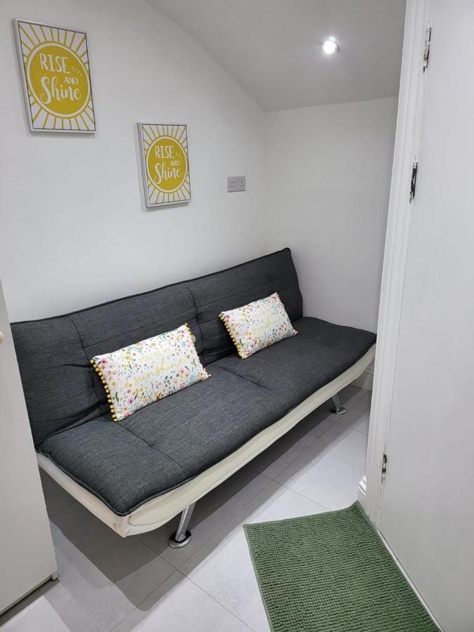 Fancy Basement Flat B Apartment London Ngoại thất bức ảnh